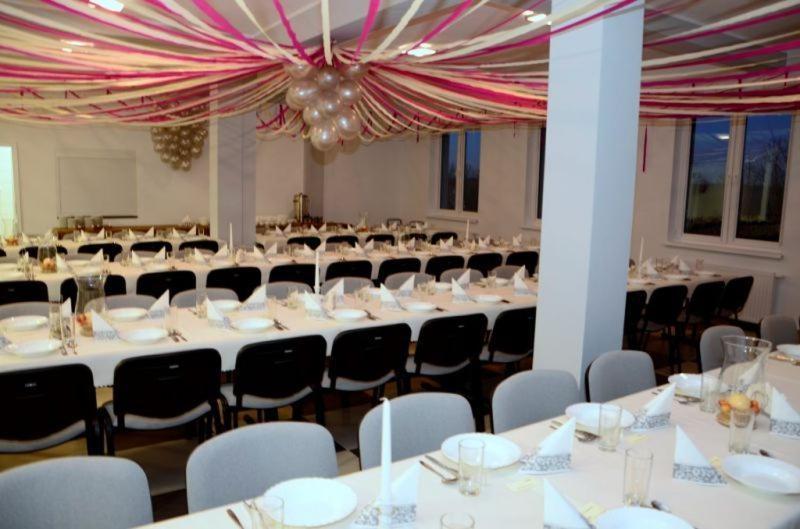 Cen Wydminy Hotel Buitenkant foto